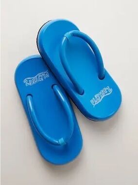 FROGG TOGGS 
floteezs Pool Float Flip Flops - Blue 10 NWOT